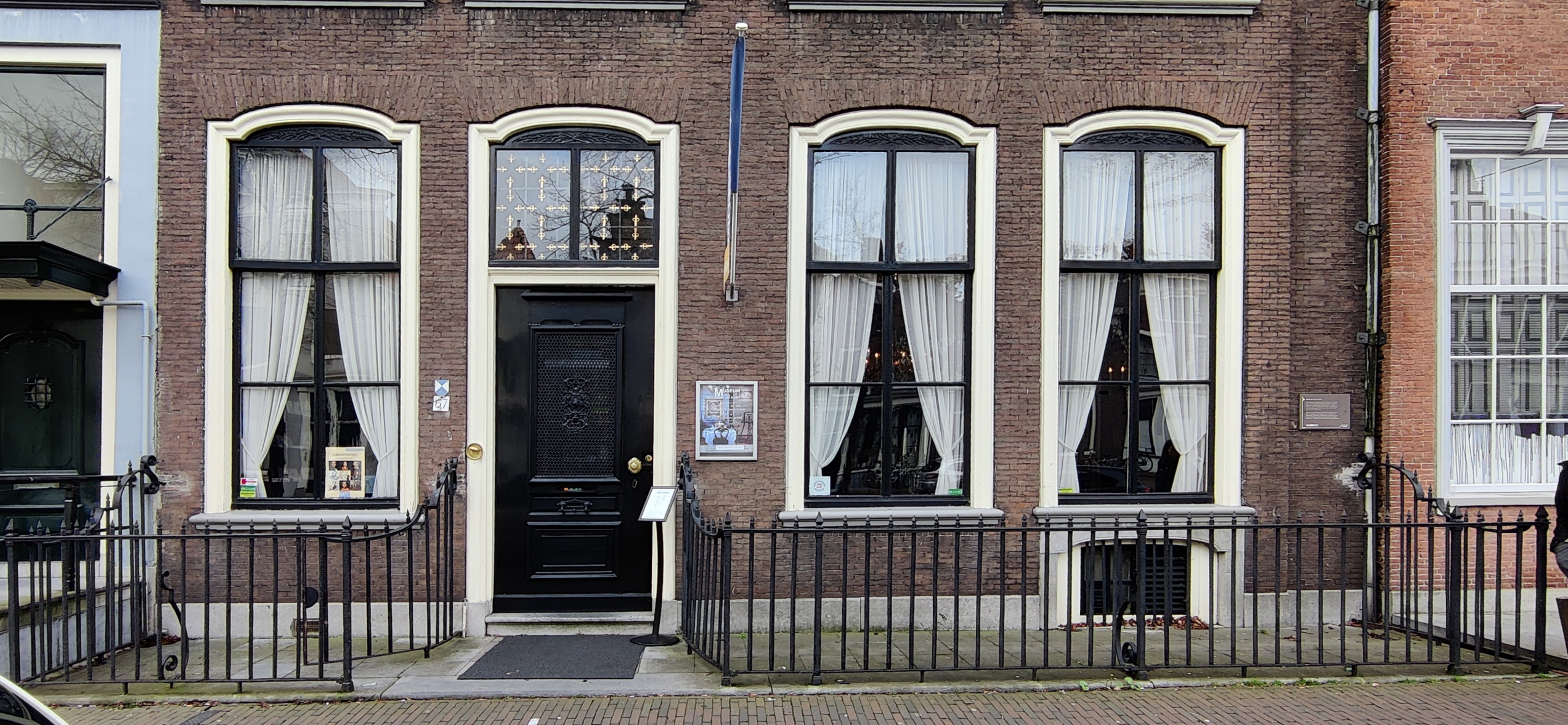 Paul Tetar van Elven museum in Delft
